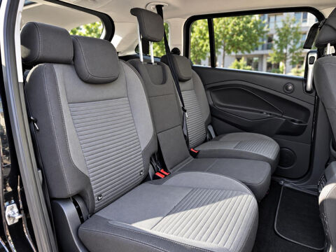 Grand C-MAX 1.5 EcoBoost 150 S&S BVA Titanium 2018 occasion 75017 Paris