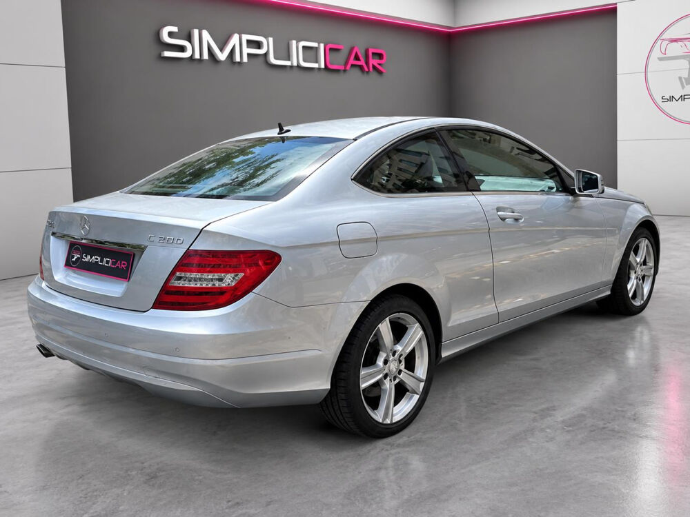 Classe C Coup&eacute; 200 BlueEfficiency Executive A 2013 occasion 75017 Paris