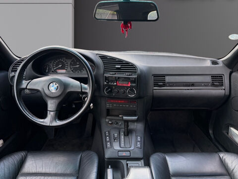 S&eacute;rie 3 325i A 1994 occasion 75017 Paris