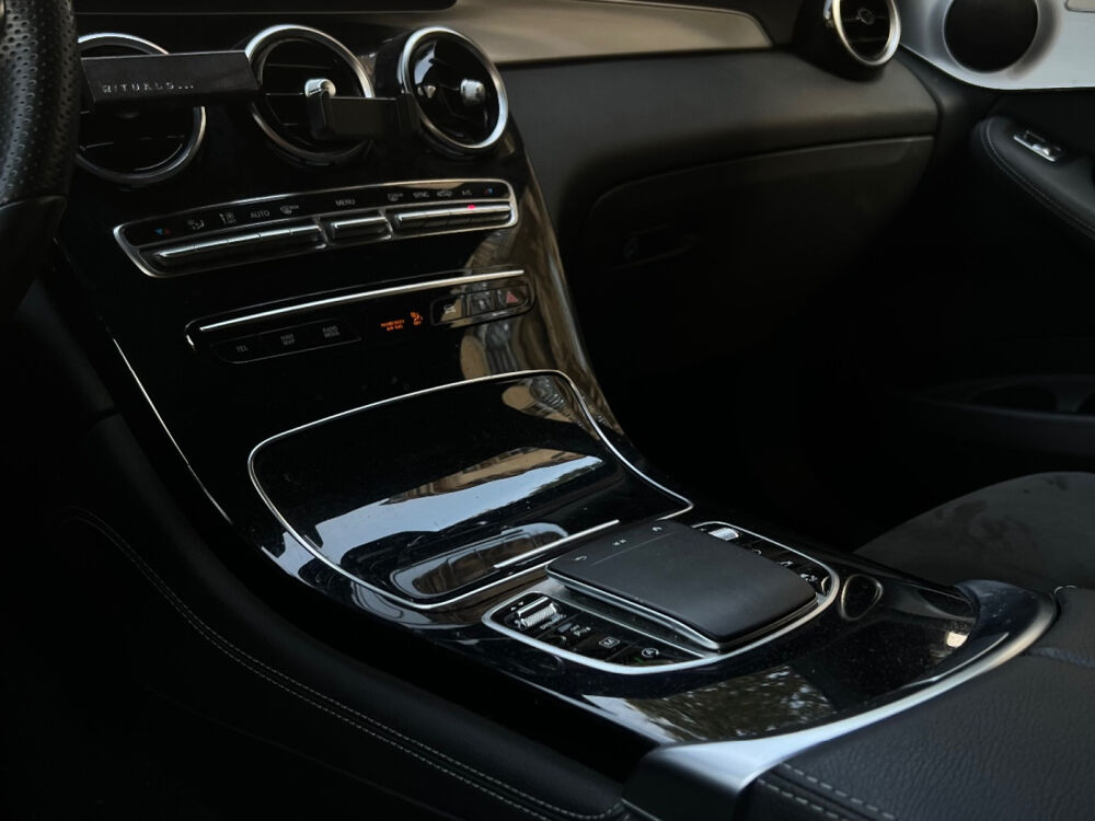 Classe GLC GLC 300 e EQ POWER 9G-Tronic 4Matic AMG Line 2020 occasion 75017 Paris