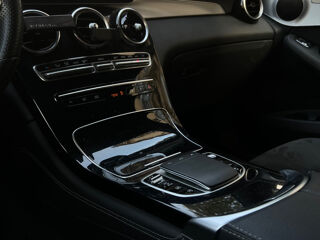 Classe GLC GLC 300 e EQ POWER 9G-Tronic 4Matic AMG Line 2020 occasion 75017 Paris