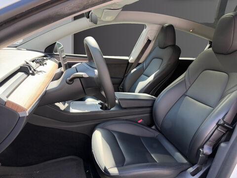 Model Y MODEL Y Standard RWD 2023 occasion 75017 Paris