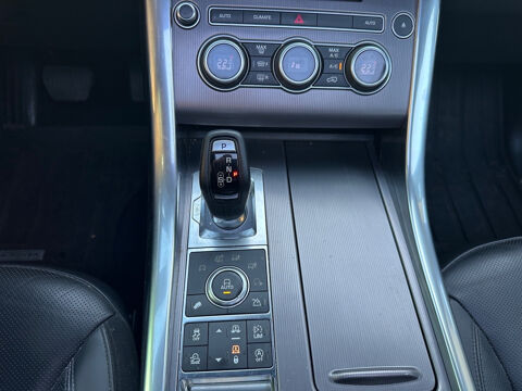 Range Sport Range Rover Sport Mark V SD4 2.0L 240ch 2017 occasion 75017 Paris