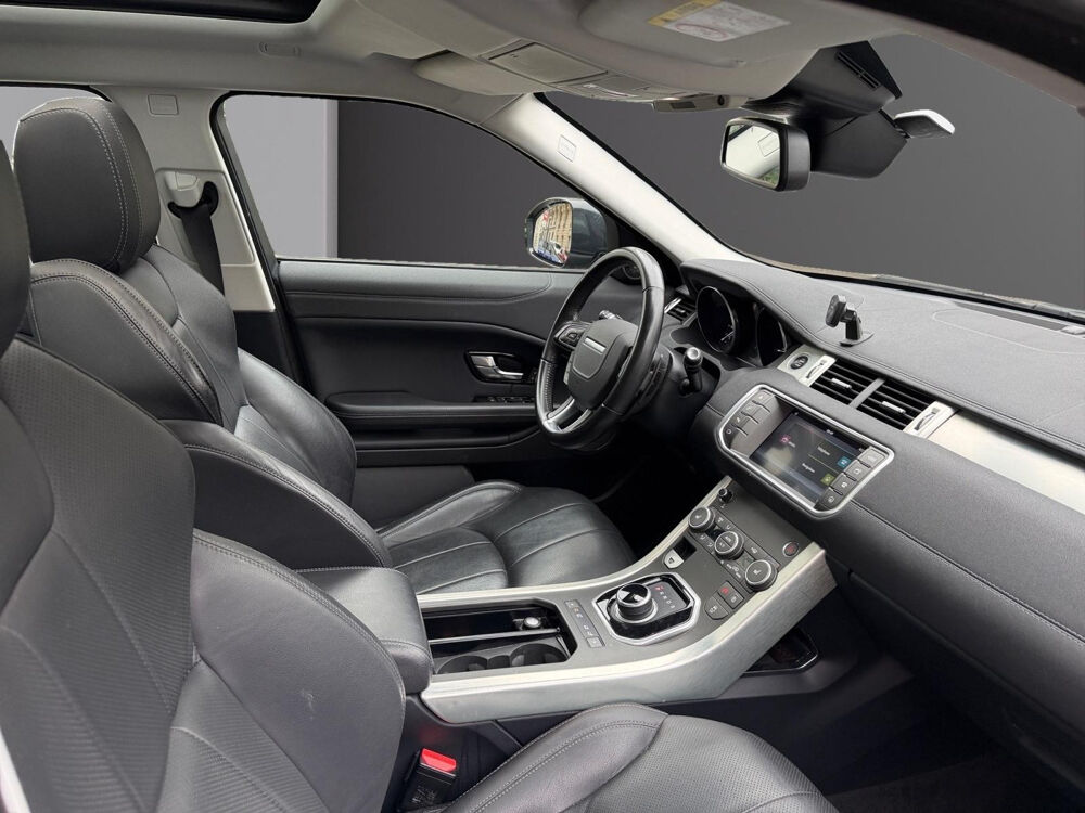 Range Rover Evoque Mark VI TD4 150 BVA SE Dynamic 2019 occasion 75017 Paris