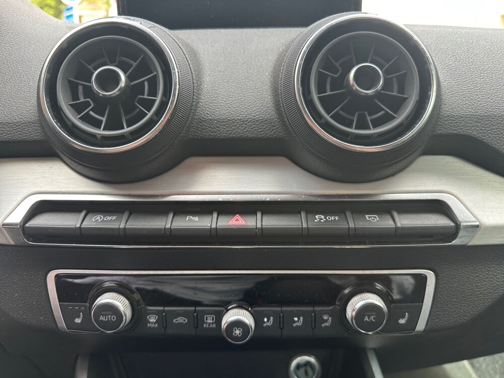 Q2 1.0 TFSI 116 ch S tronic 7 Design 2018 occasion 75017 Paris