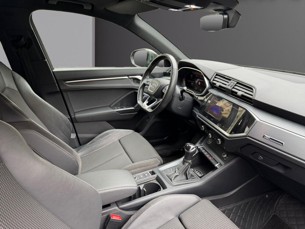 Q3 35 TFSI 150 ch S tronic 7 S line 2023 occasion 75017 Paris