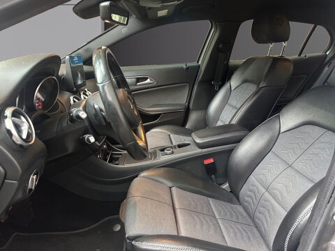 Classe GLA GLA 200 d 7-G DCT Business Edition 2017 occasion 75017 Paris