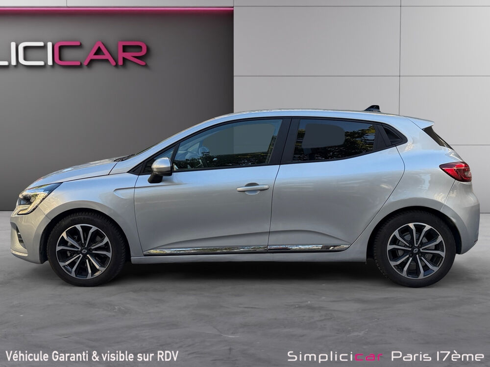 Clio V Clio E-Tech full hybrid 145 Evolution 2023 occasion 75017 Paris