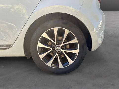 Clio V Clio E-Tech 140 - 21 Business 2021 occasion 75017 Paris