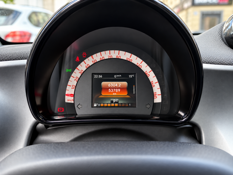 ForTwo Fortwo Coup&eacute; 0.9 90 ch S&S BA6 Passion 2015 occasion 75017 Paris