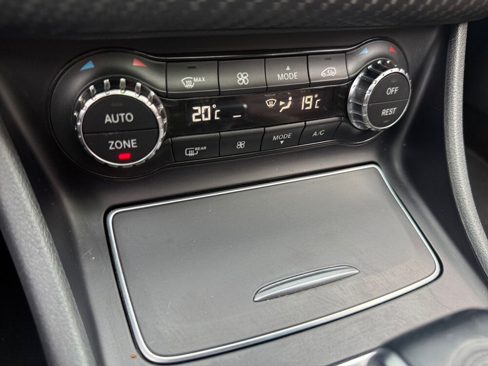 Classe A 45 Mercedes-AMG A Speedshift DCT 4-Matic 2015 occasion 75017 Paris