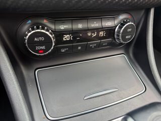 Classe A 45 Mercedes-AMG A Speedshift DCT 4-Matic 2015 occasion 75017 Paris