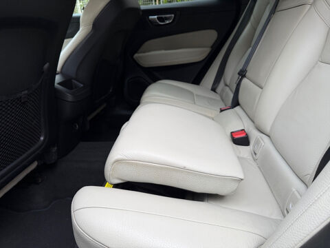 XC60 D4 AWD AdBlue 190 ch Geartronic 8 R-Design 2019 occasion 75017 Paris