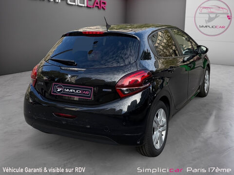 208 1.2 PureTech 82ch BVM5 Allure 2016 occasion 75017 Paris