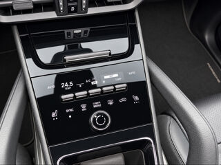 Cayenne PORSCHE CAYENNE III (2) 3.0 V6 E-HYBRID 470 TIPTRONIC BVA Pa 2024 occasion 75017 Paris