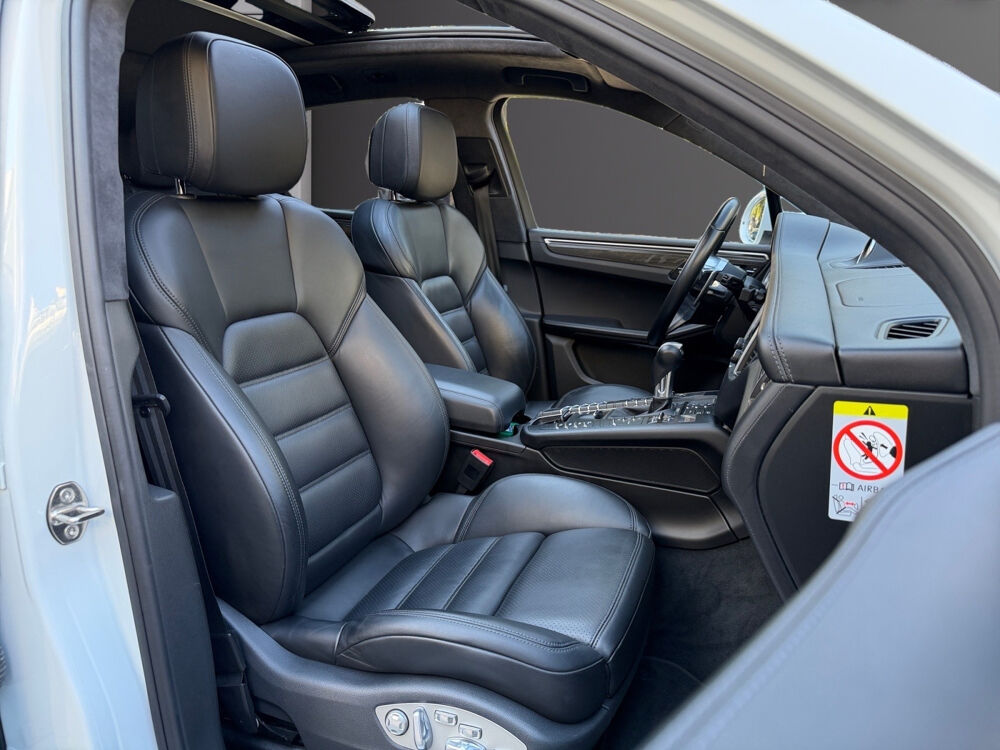 Macan Turbo 3.6 V6 400 ch PDK 2016 occasion 75017 Paris