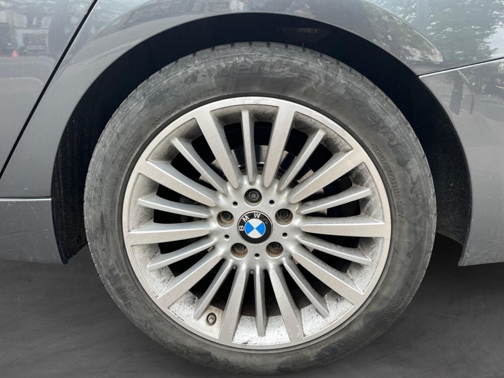 S&eacute;rie 3 Gran Turismo 320d xDrive 184 ch 135 g Luxury A 2015 occasion 75017 Paris