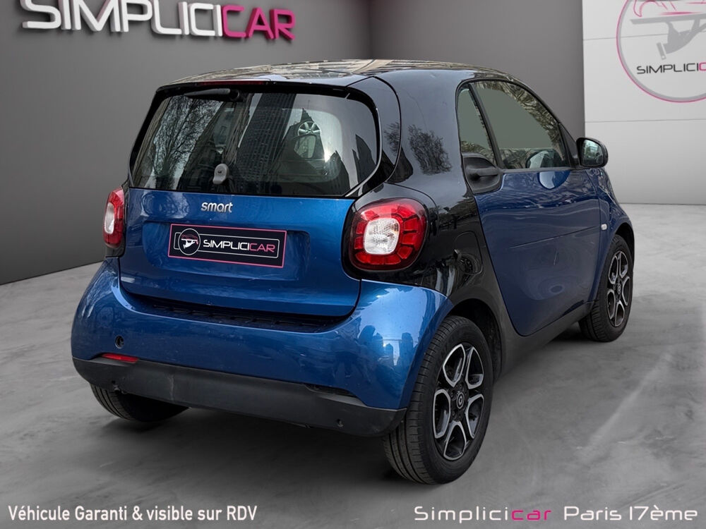 ForTwo Fortwo Coup&eacute; 1.0 71 ch S&S BA6 Prime 2015 occasion 75017 Paris