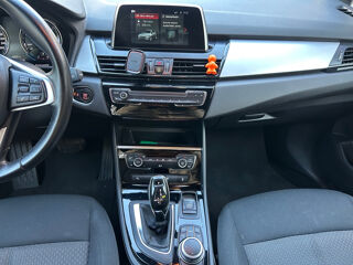 Serie 2 Active Tourer 218d 150 ch BVA8 Business Design 2020 occasion 75017 Paris