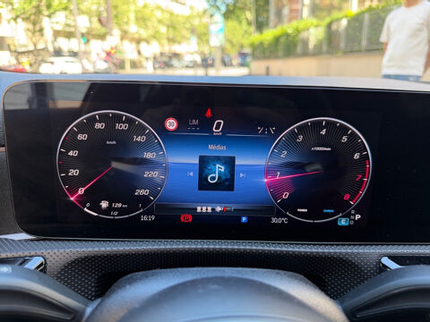 Classe A 180 7G-DCT AMG Line 2023 occasion 75017 Paris