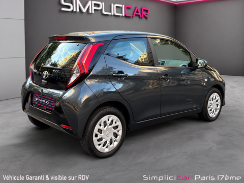 Aygo 1.0 VVT-i x-shift x-play 2019 occasion 75017 Paris