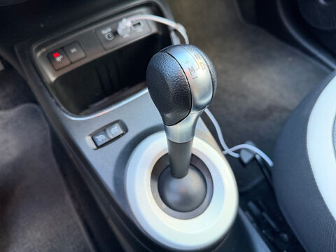 Twingo III TCe 95 EDC Intens 2020 occasion 75017 Paris