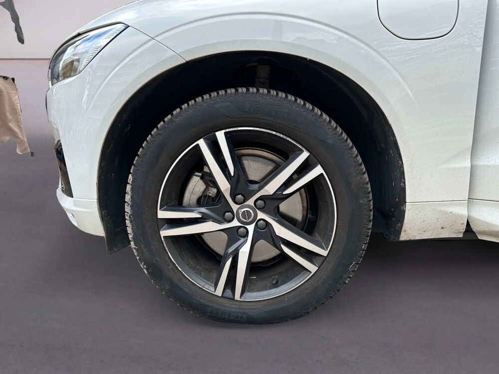 XC60 T8 Twin Engine 303 ch + 87 ch Geartronic 8 R-Design 2018 occasion 75017 Paris