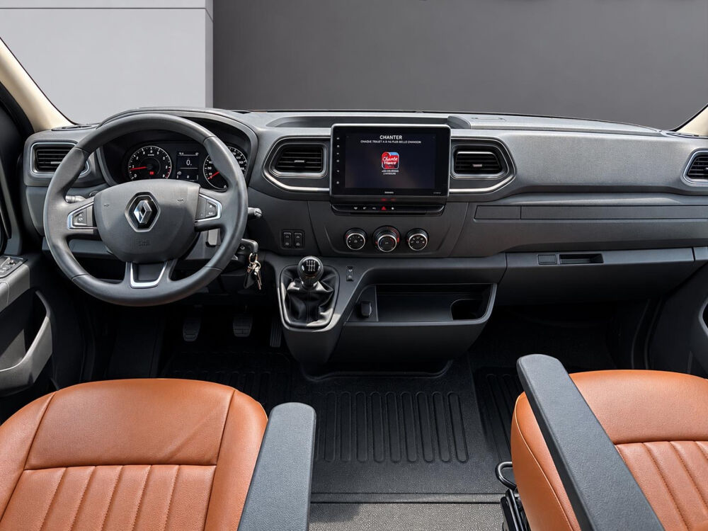 Master MASTER PHC TRAC F3500 L2H2 BLUE DCI 165 EURO VI CONFORT 2023 occasion 75017 Paris