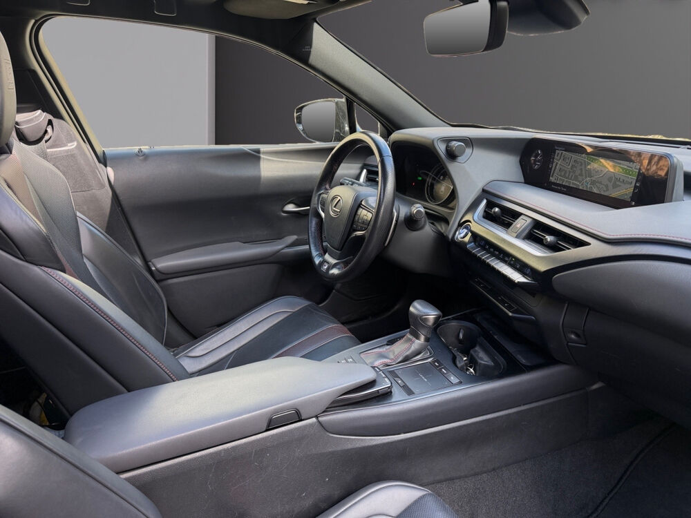 UX 250h 2WD F SPORT Executive 2019 occasion 75017 Paris