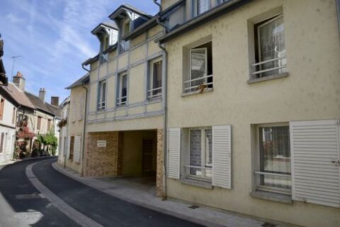 Votre agence France Loire Aubigny S/Nère vous propose cet appartement à la location sur la commune d'Aubigny S/Nère 545 Aubigny-sur-Nre (18700)