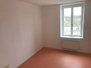  Appartement à louer 3 pièces 56 m²