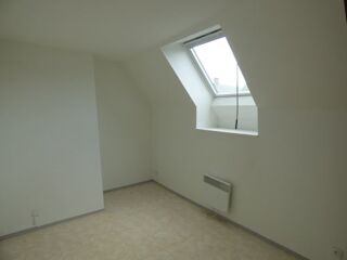  Maison à louer 4 pièces 81 m²