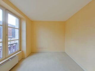  Appartement à louer 2 pièces 74 m²