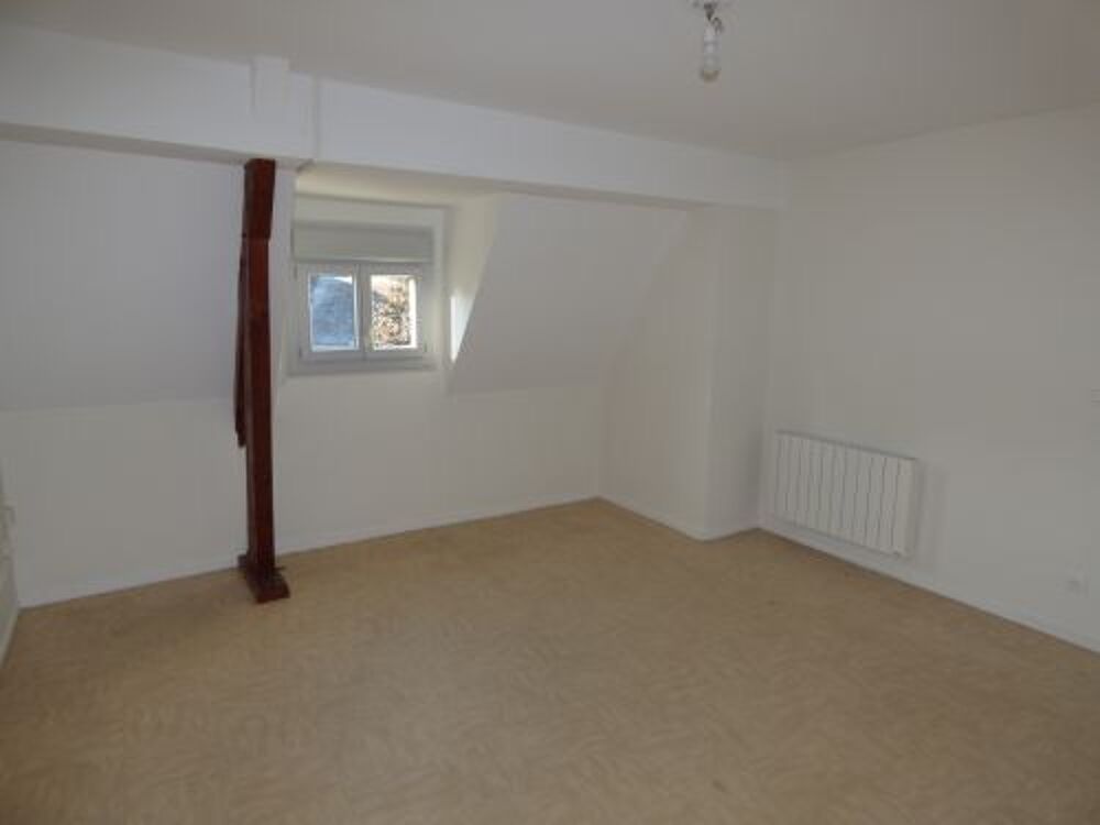 Votre agence France Loire Aubigny S/Nère vous propose cet appartement à la location sur la commune d'Aubigny S/Nère