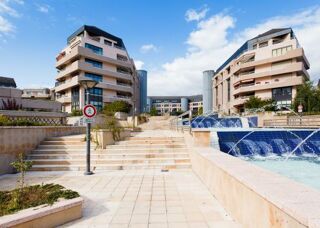  Appartement à louer 3 pièces 89 m²