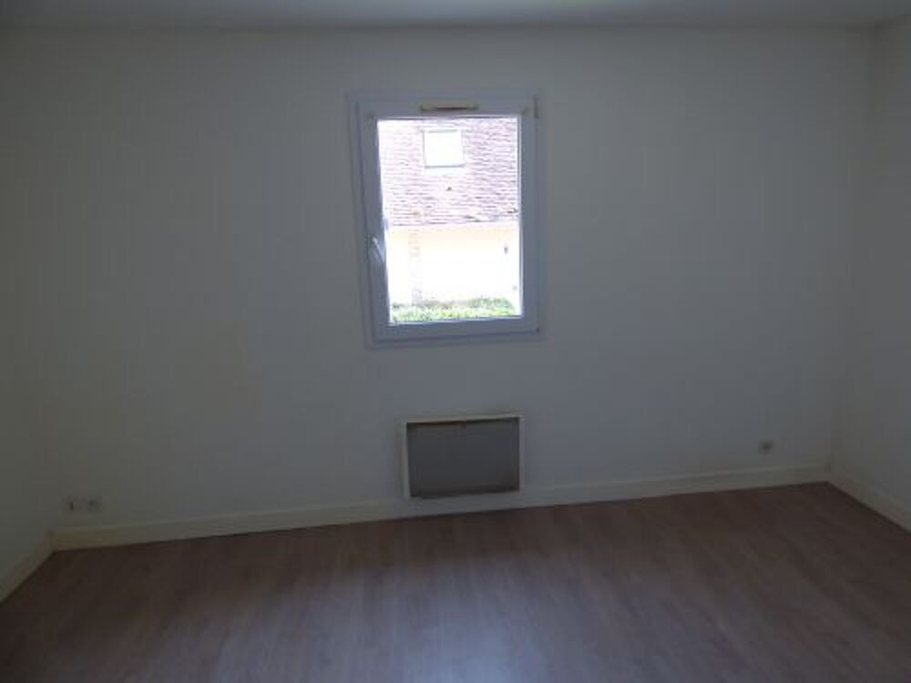 Location Appartement Votre agence France Loire Aubigny S/Nère vous propose cette maison à la location sur la commune de Sury en Vaux Sury en vaux