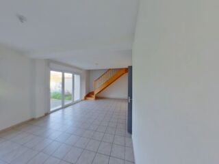  Maison à louer 3 pièces 72 m²