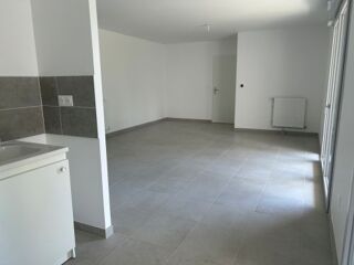  Appartement à louer 3 pièces 70 m²
