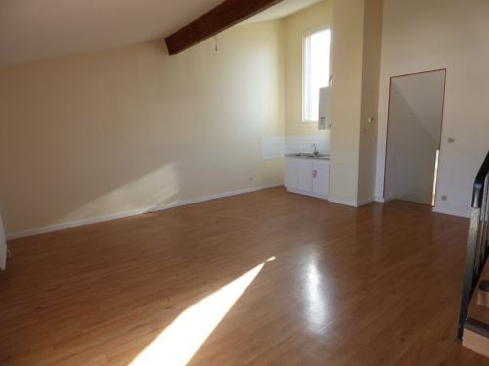 Location Appartement T4 avec terrasse dans résidence et quartier très calme ** livré avec clé d'or ** Vierzon