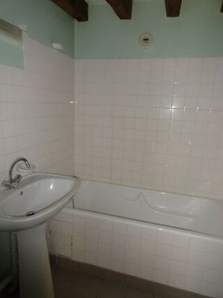  Appartement à louer 3 pièces 62 m²