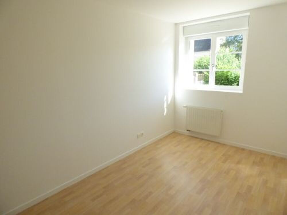 Votre agence France Loire Aubigny S/Nère vous propose cet appartement à la location sur la commune de la Chapelle d'Angillon
