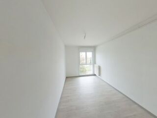  Appartement à louer 3 pièces 66 m²