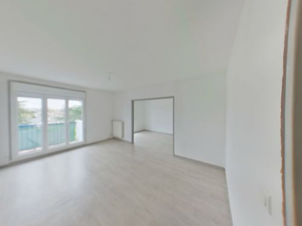 Votre agence France Loire vous propose cet APPARTEMENT à la location sur la commune de Saint-Amand-Montrond.