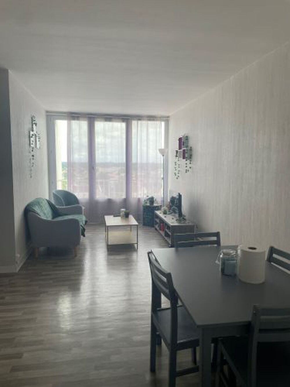 Nous vous accueillons au sein de notre logement pour étu....