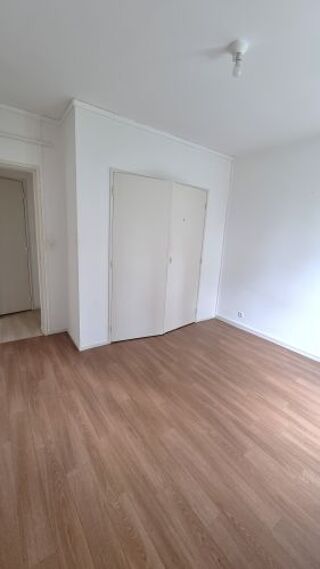  Appartement à louer 2 pièces 47 m²
