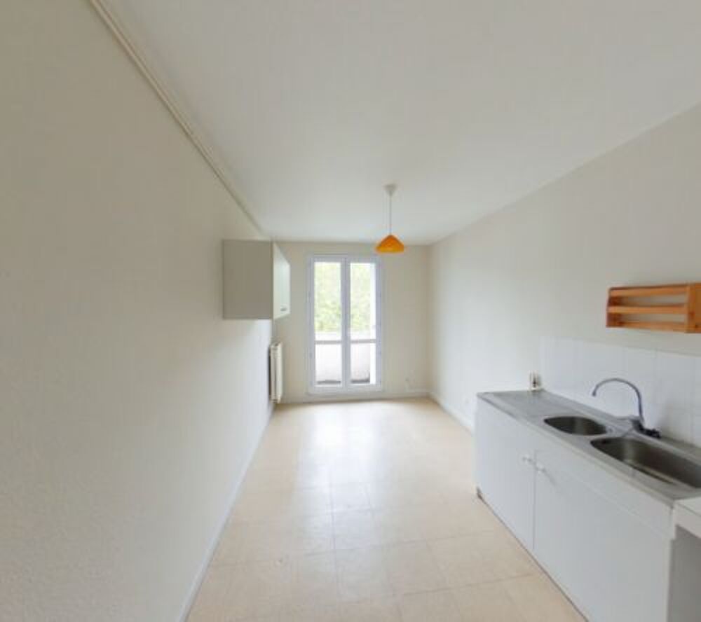 Votre agence France Loire vous propose cet APPARTEMENT à la location sur la commune de Saint-Amand-Montrond.
