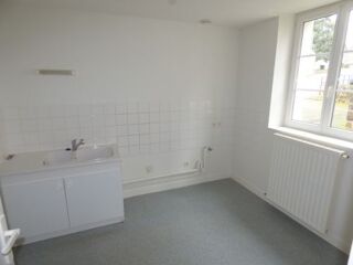  Appartement à louer 3 pièces 74 m²