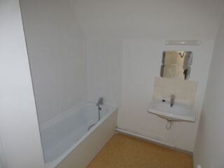  Appartement à louer 4 pièces 71 m²