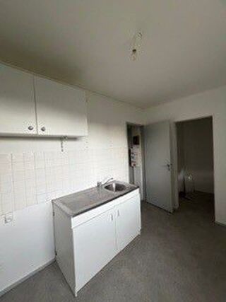  Appartement à louer 3 pièces 70 m²