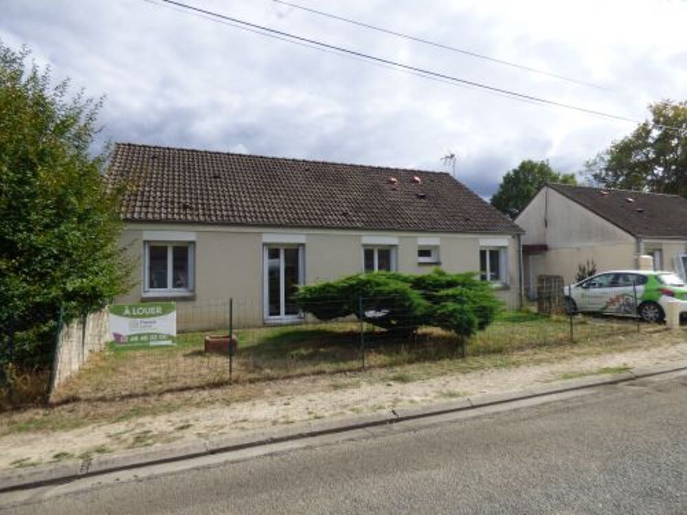 Location Maison Votre agence France Loire Aubigny S/Nère vous propose cette maison à la location sur la commune de Brinon S/Sauldre Brinon sur sauldre